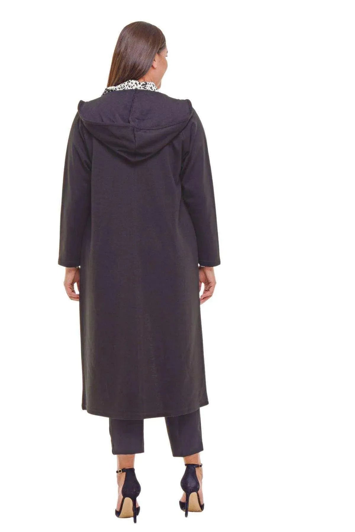 Lange Strickjacke: Stil und Komfort vereint