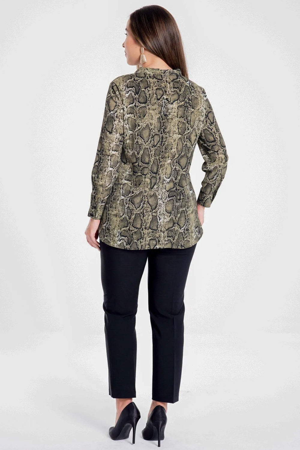 Snake Print Plus Size Blouse with Bow Detail - Image 3